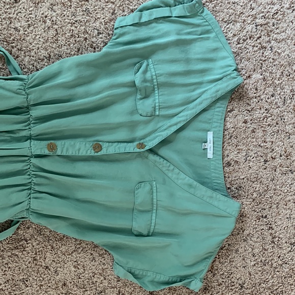 Cute sage greenish colored romper, photos are in different lighting. - Picture 3 of 5